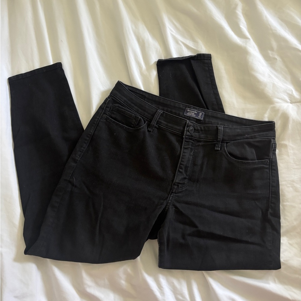 Abercrombie & Fitch Women's Black Skinny Jeans